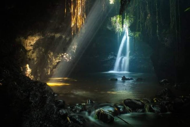 Air Terjun Sarang Walet